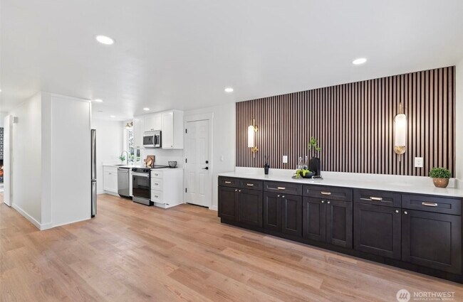 Foto del edificio - 3009 Heath Ct