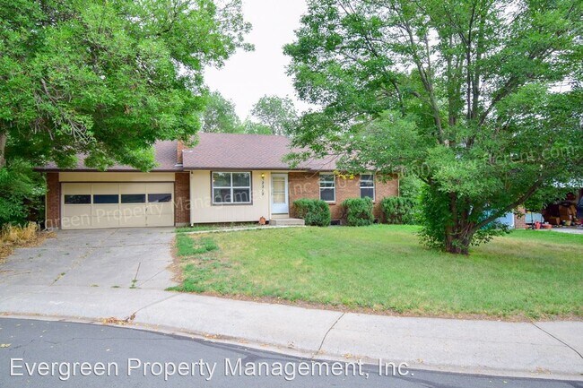 Building Photo - 3 br, 1 bath House - 2212 Berkshire Dr.