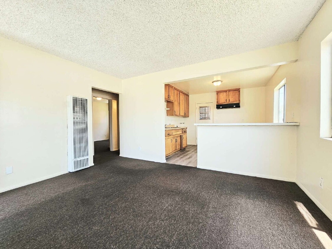 Primary Photo - Charming and affordable 2-bedroom, 1-bath ...
