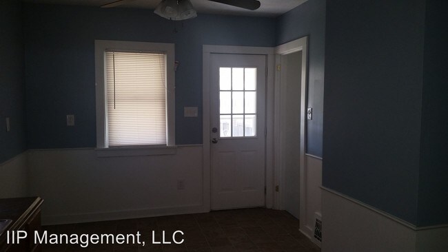 Foto del edificio - 13825 Thornhope Rd