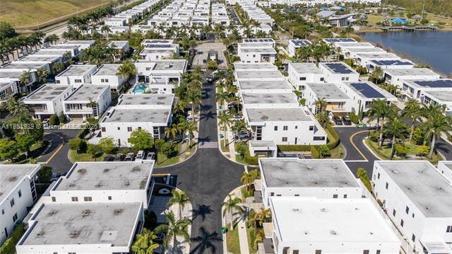 Foto del edificio - 9791 NW 75th St