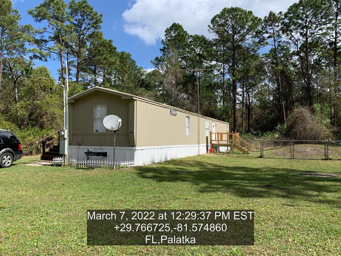 112 Redfish Rd, Palatka, FL 32177 House Rental in Palatka, FL