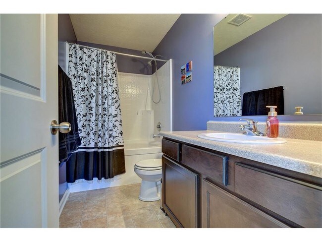 Building Photo - 10644 Brighton Knoll Pky N
