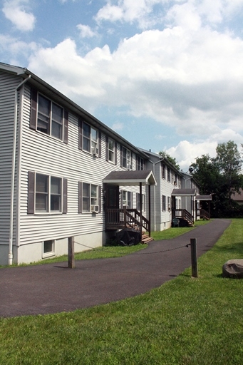 Building Photo - 339 Race St