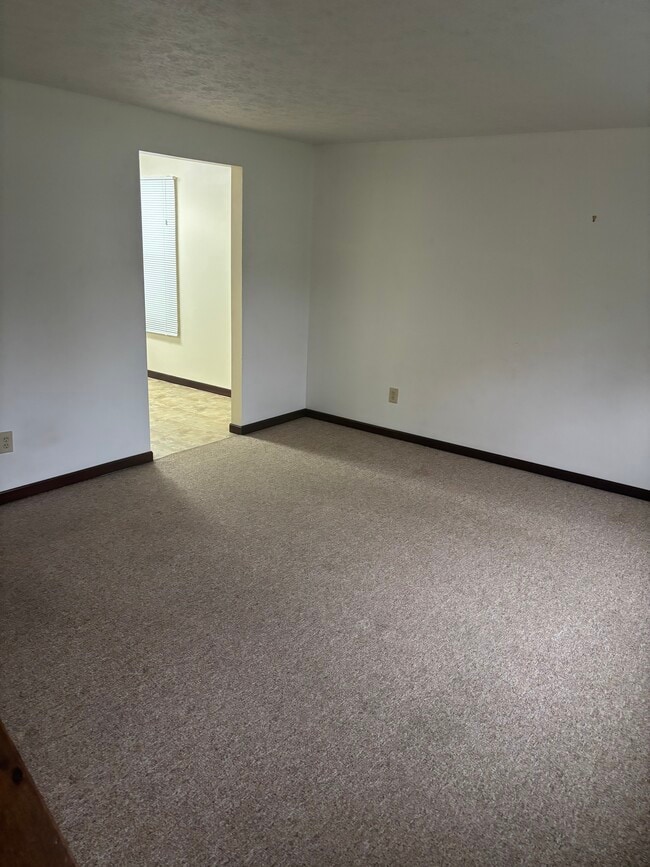 Foto del edificio - 2960 Thackeray Ave NW