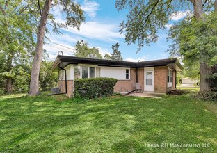 Building Photo - 18548 Lyn Ct