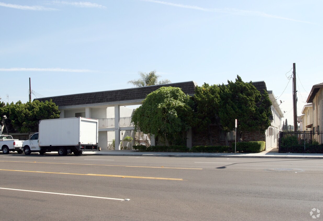 Foto principal - 612 N Wilcox Ave