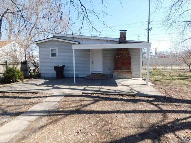 Building Photo - 1421 NW Tyler