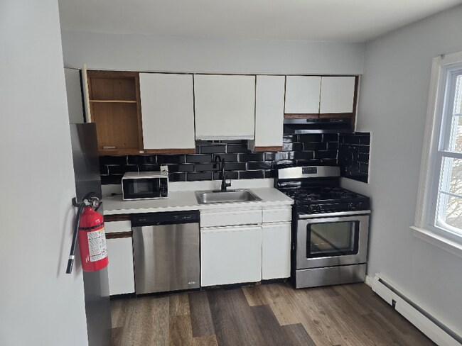 Foto del edificio - 364 Westwood Ave