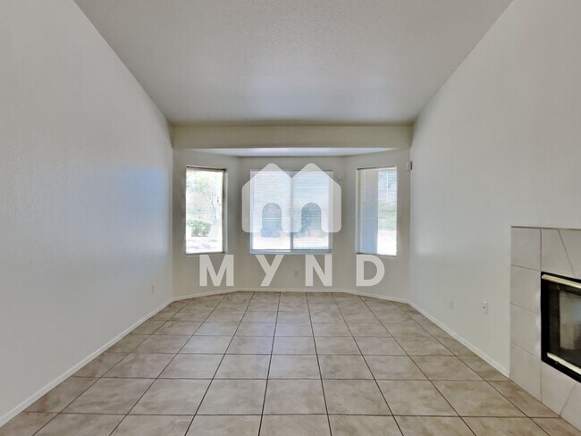 Building Photo - 2312 W Mystic Mountain Dr