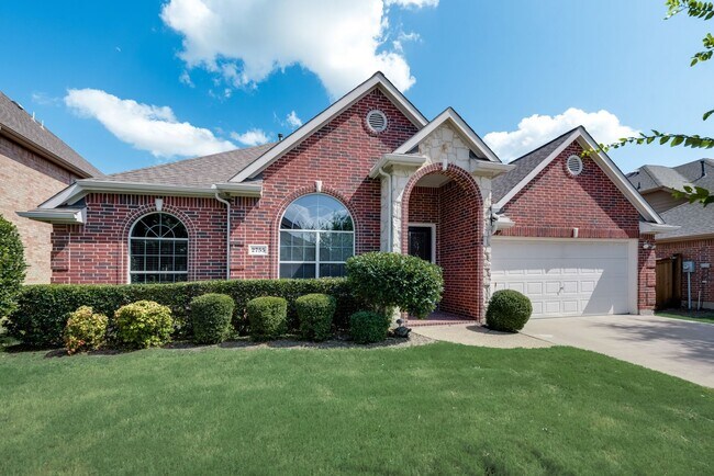 Building Photo - A must see home in Grand Prairie!