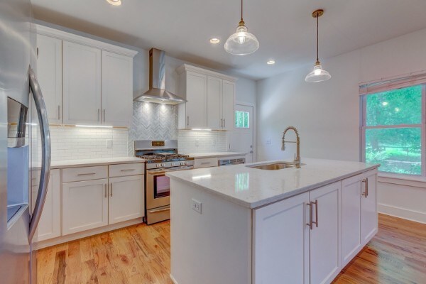 Foto del edificio - 324 Queen Ave