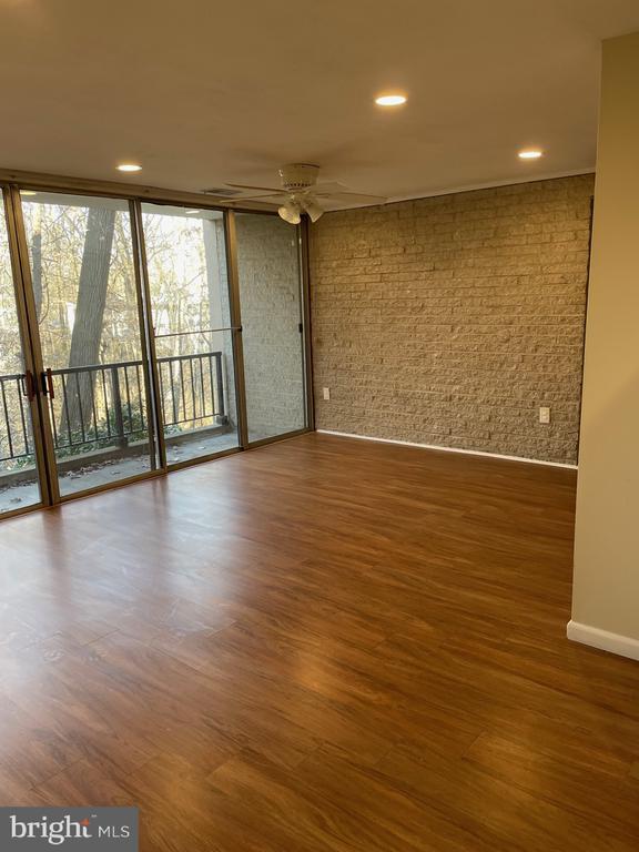 Building Photo - 4345 Ivymount Ct