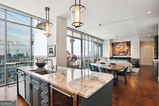 Foto del edificio - 1065 Peachtree St NE