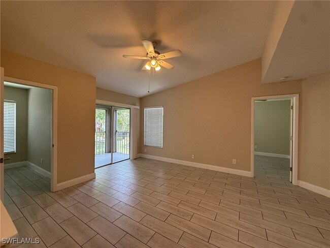 Building Photo - 194 Santa Clara Dr