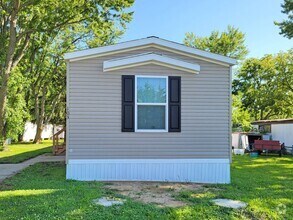 Building Photo - 2404 N 8th St
