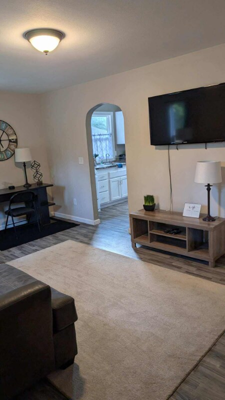 Foto principal - 624 Columbus Ave