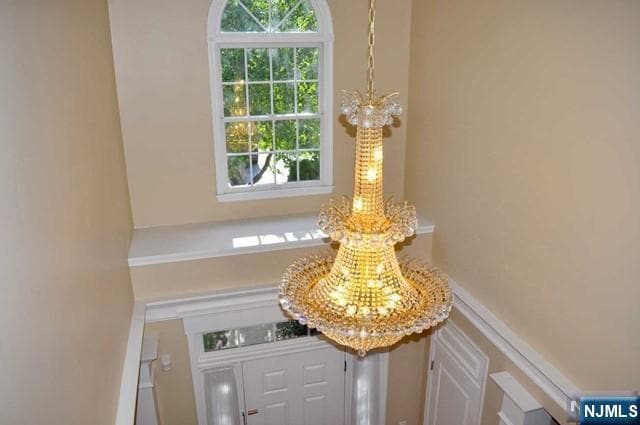 Building Photo - 124 White Pine Ct