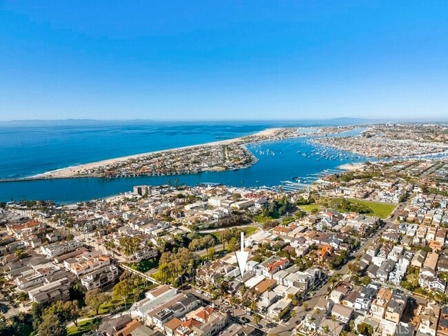 Photo - 411 Goldenrod Ave Townhome