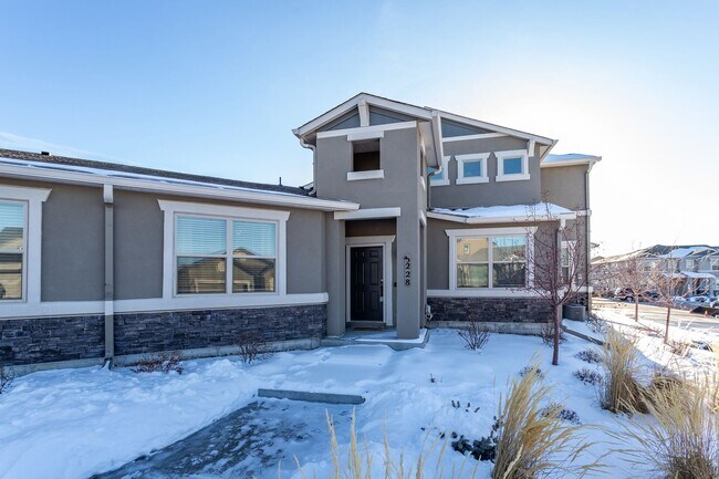Building Photo - Charming Townhome in North Fork at Briargate!