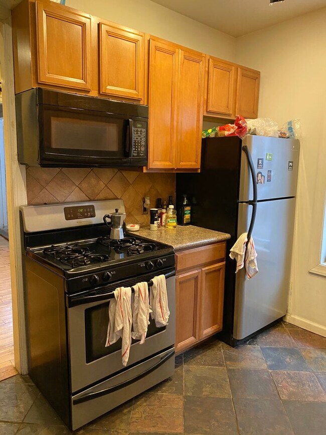 Foto del edificio - 3212 Winter St