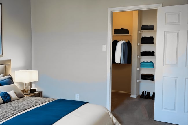 Building Photo - Monticello Manor Apartment Homes