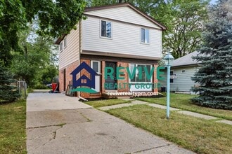 Building Photo - 28765 Glasgow St