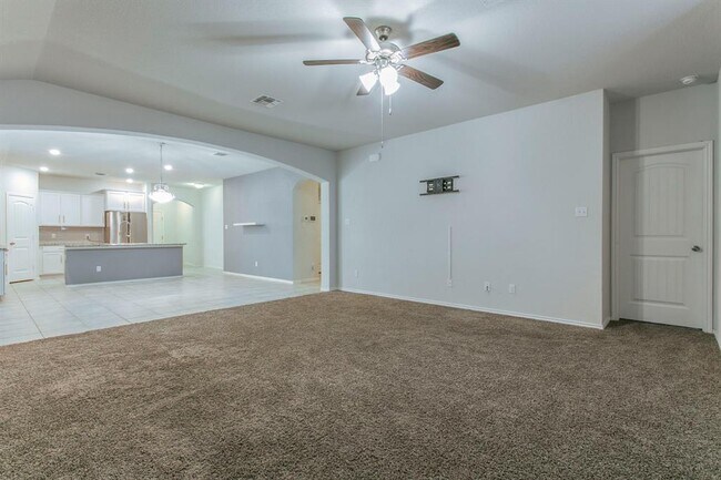 Foto del edificio - 117 Kinglet Dr