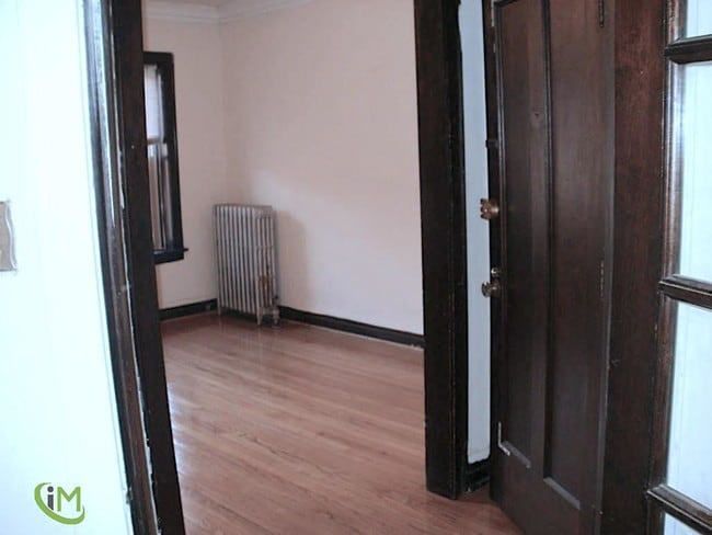 Building Photo - 4257 W Addison St