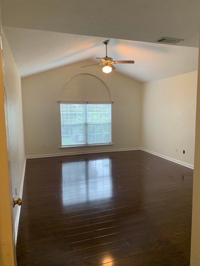 Foto del edificio - 445 Teal Ln
