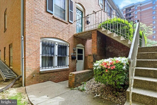 Foto del edificio - 1208 N Wayne St