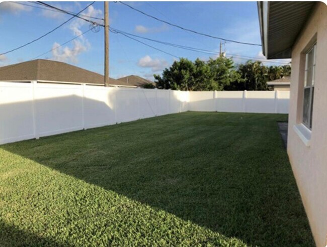 Photo - 3633 Country Club Blvd Townhome