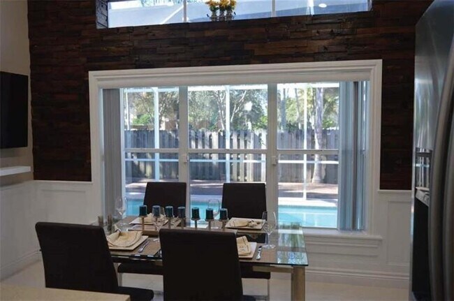 Foto del edificio - 5373 NW 55th Terrace