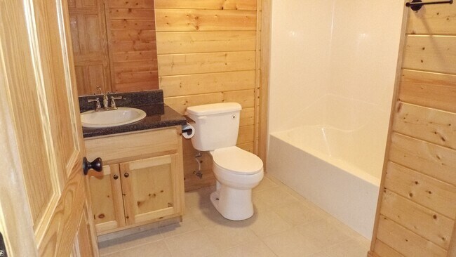 Building Photo - 103 K D Ln