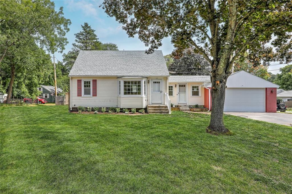 17 Clinton Ave, Scituate, RI 02831 House Rental in Scituate, RI