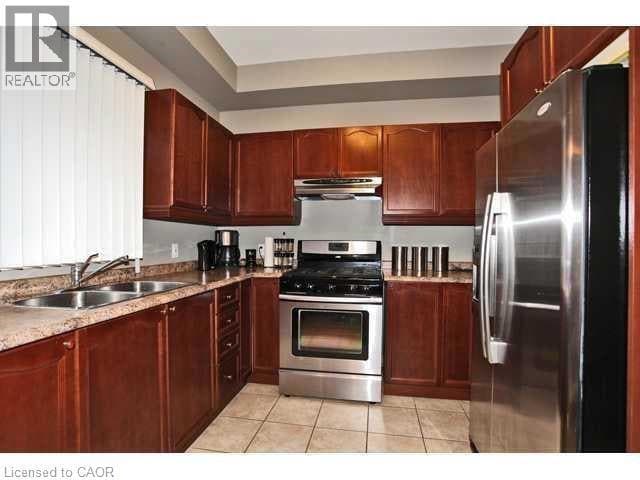 Building Photo - 1085 Harrogate Dr