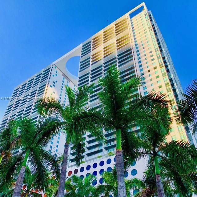 Foto del edificio - 500 Brickell Ave