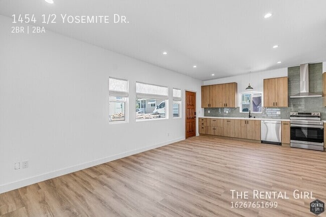 Foto del edificio - 1454 Yosemite Dr