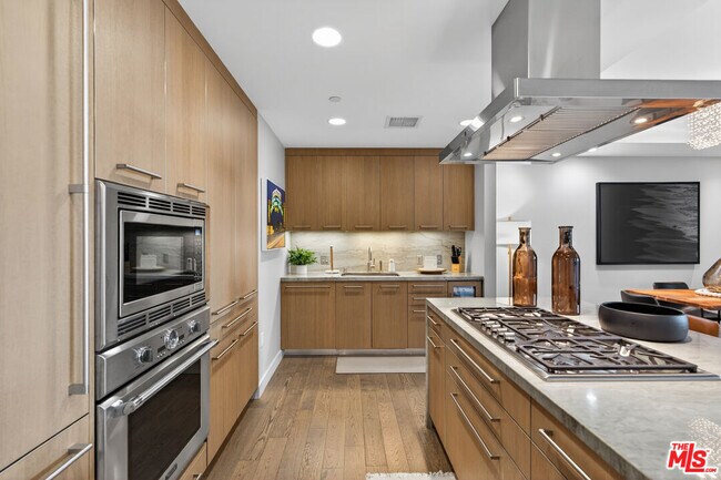 Foto del edificio - 1755 Ocean Ave