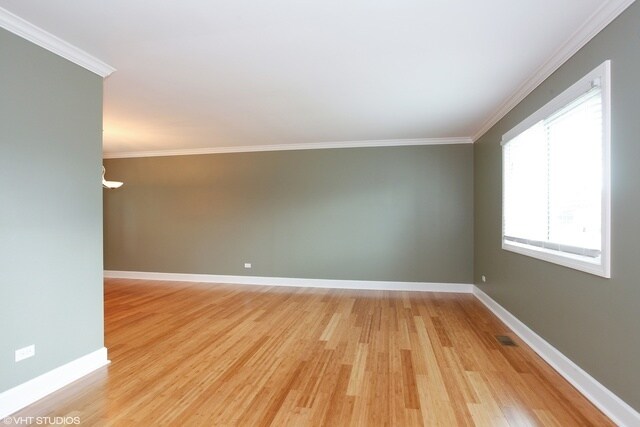 Building Photo - 2049 Sunnydale St
