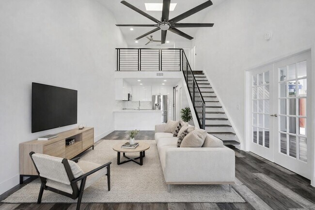 Foto del edificio - 4143 Palm Bay Cir