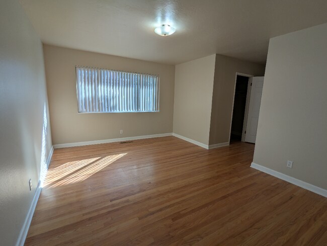 Building Photo - 635 Gisler Way