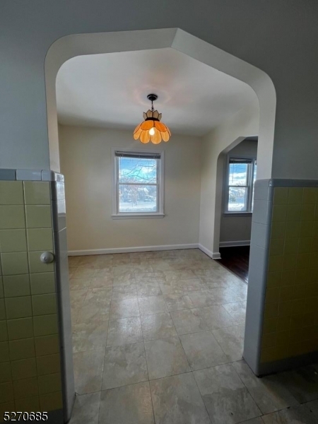 Foto del edificio - 1736 Burnet Ave
