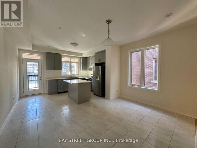 Building Photo - 10 Sissons Wy