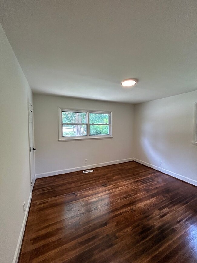 Foto del edificio - 3761 Avera Ave