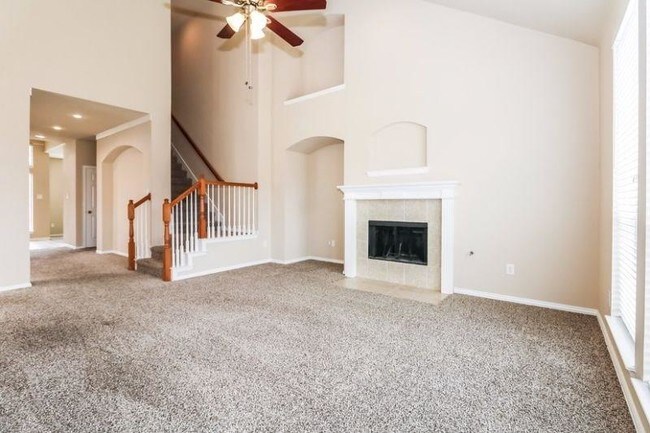 Building Photo - 6602 Westover Dr