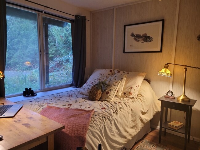 Building Photo - 18902 130th Pl SE