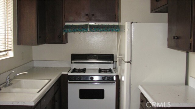 Foto del edificio - 761 Upton Dr