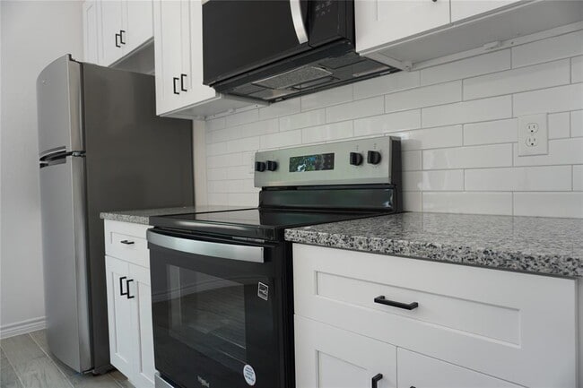 Building Photo - 9765 Black Gum
