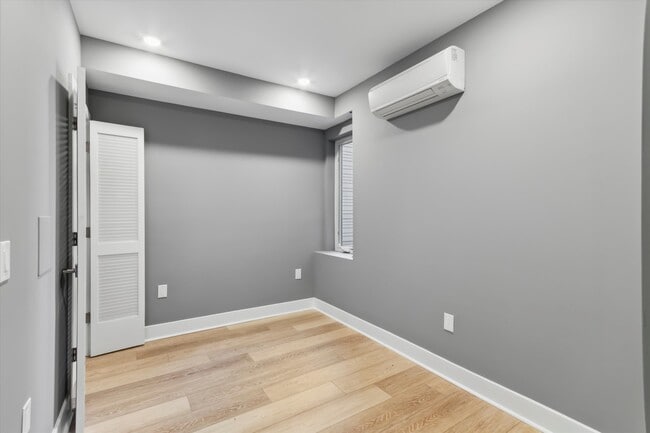 Foto del edificio - 1615 Poplar St
